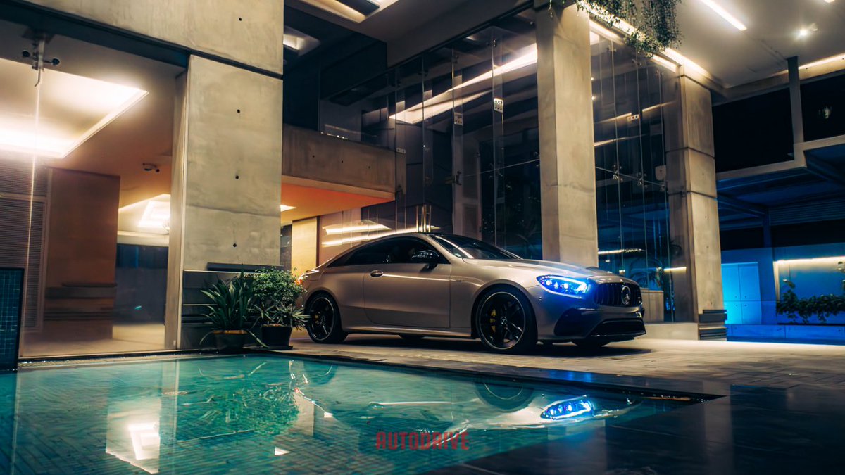 Theautodrivebd's tweet image. #FastFriday 
A Heritage of Opulence: Mercedes Benz E53 AMG Coupe

The E-Class, since the dawn of time, has always had a coupe variant. Yet, most were unremarkable at best. That is until the W213 facelift took Merc's design language in a more...

Read more: autodrive.com.bd/posts/a-herita…
