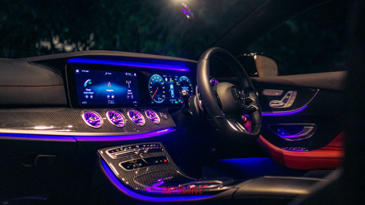 Theautodrivebd's tweet image. #FastFriday 
A Heritage of Opulence: Mercedes Benz E53 AMG Coupe

The E-Class, since the dawn of time, has always had a coupe variant. Yet, most were unremarkable at best. That is until the W213 facelift took Merc's design language in a more...

Read more: autodrive.com.bd/posts/a-herita…