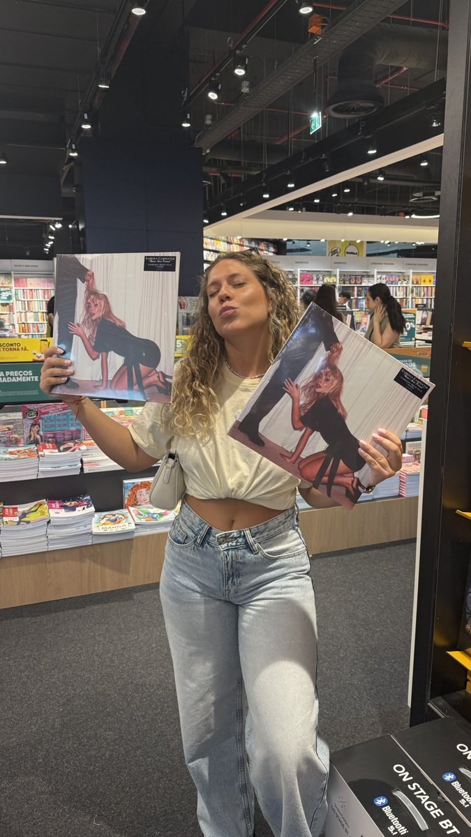 brinitears's tweet image. got my 🐾 on these and i’m never letting go #mansbestfriend