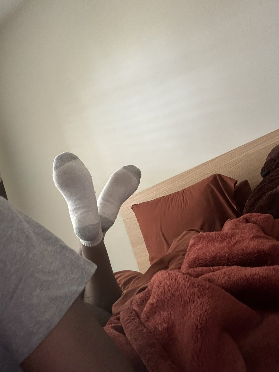 campaignblue's tweet photo. relapse and send for more sock pics 

feet findom soles drain wallet https://t.co/u7vk18ufri