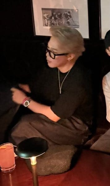 JIMIN_MEXICO13's tweet photo. BLONDE JIMIN
Jimin Rubio 🥵🫠

Se ve taaaaan sexy 🔥🔥🔥 https://t.co/sPZyEHLjVH