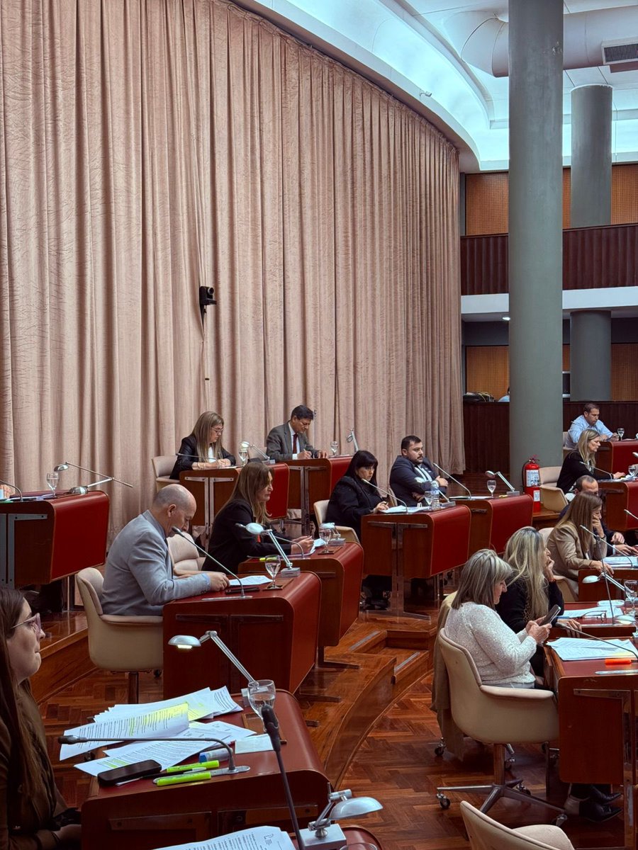 ✨Modificamos la Ley III 18 para facilitar el desarrollo urbanístico, ampliar el acceso al crédito y fortalecer el empleo.

💪 Más inversión, más oportunidades, menos déficit habitacional.
 (…)