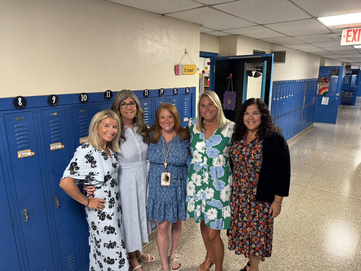 5th grade <a href="/MESJaguars/">MESJaguars</a>, 8th grade <a href="/VMMSMustangs/">Veterans Memorial Middle School</a>, and my 3rd grade squad <a href="/LMESColts/">LMESColts</a>! It’s going to be an amazing year!