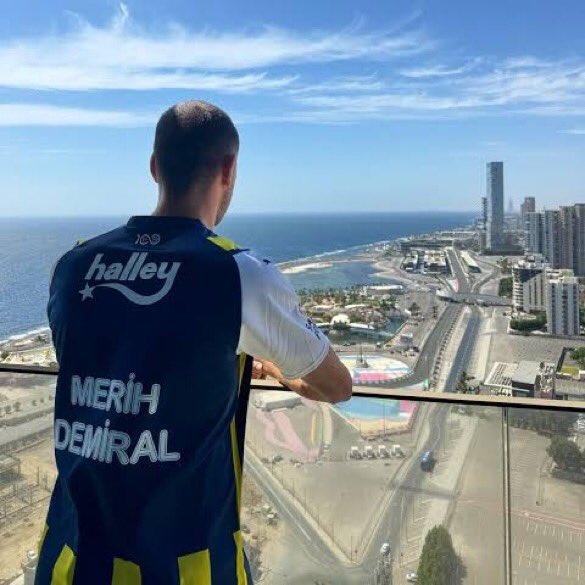 Ben sabırlıyımdır beklerim