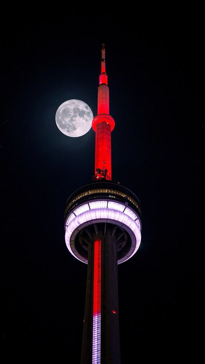 We gon light the tower up for this one 🦉🔴