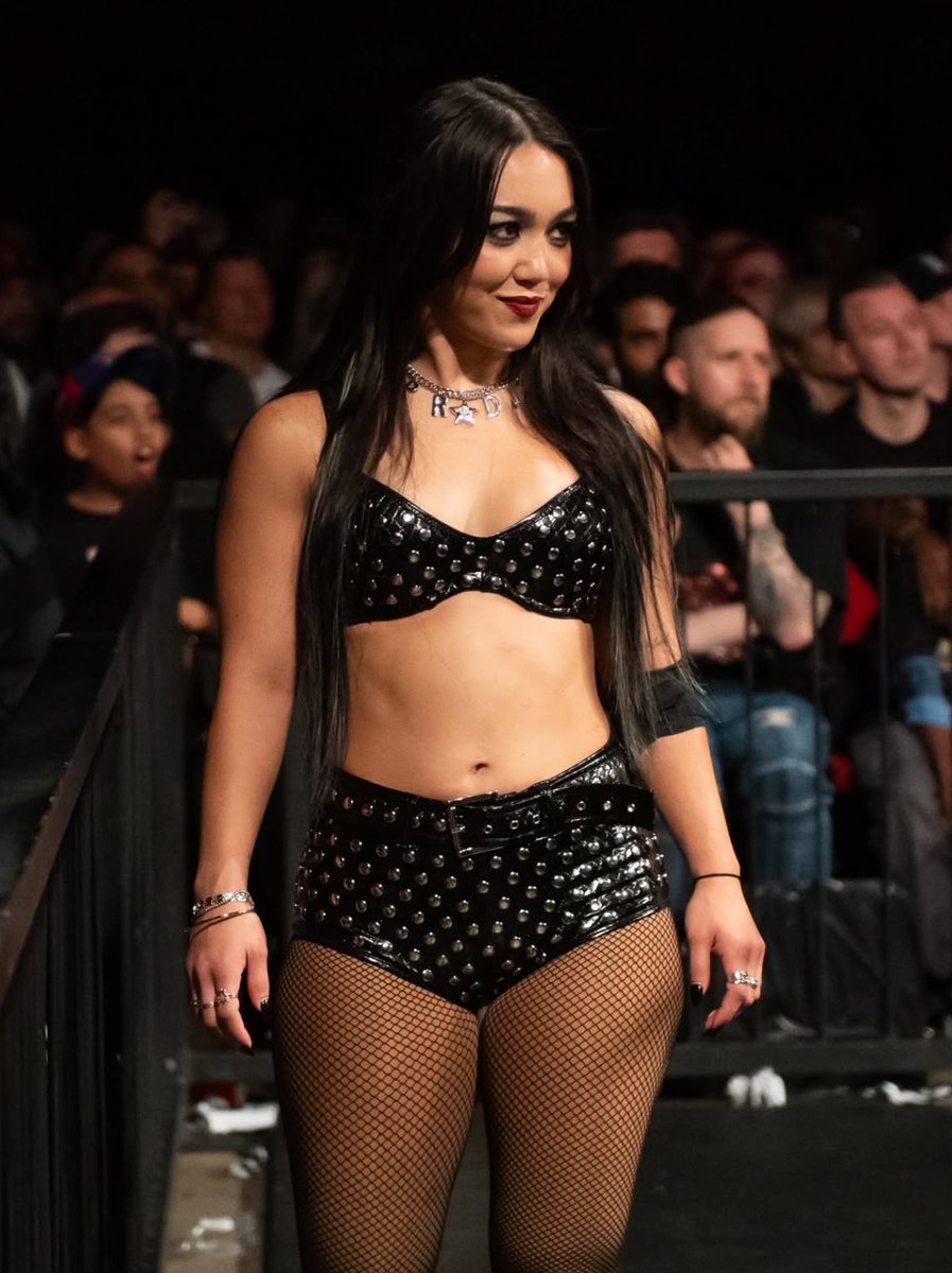Roxanne Perez has eyes on the women’s world title 🏆👀 

“I think the only people that deserve any championships for that matter is the Judgment Day. So yeah, throw me in. Throw Raquel in.”