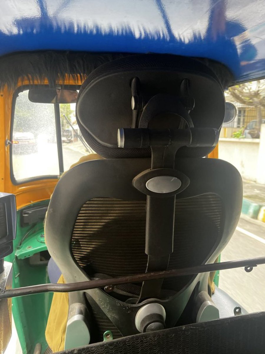 Autowaala's tweet photo. How’s my setup guys? https://t.co/JISGpSCND8