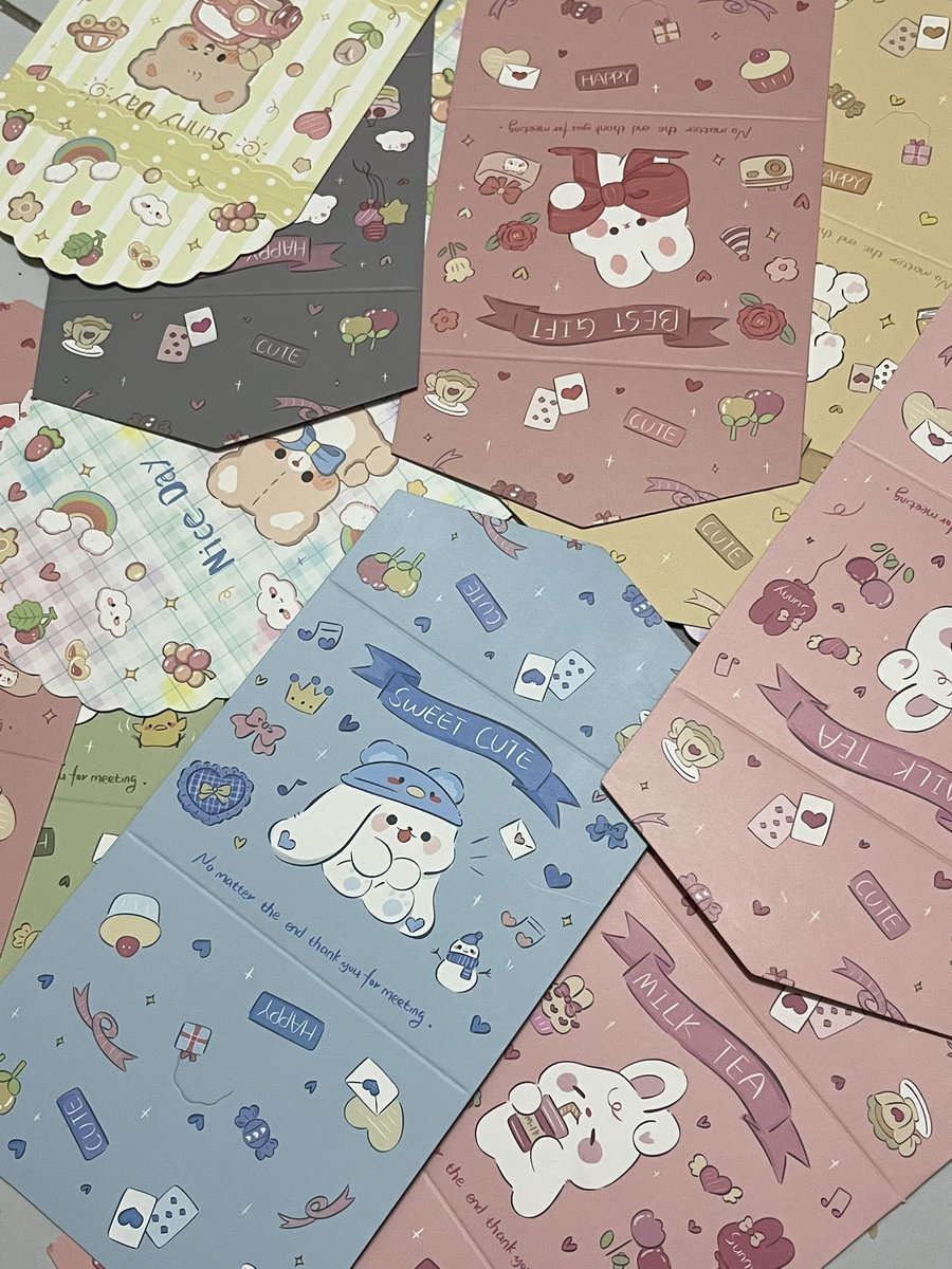 เริ่มภารกิจเขียนจดหมายให้ลูกหลาน
จะได้นอนกี่โมง 🤣