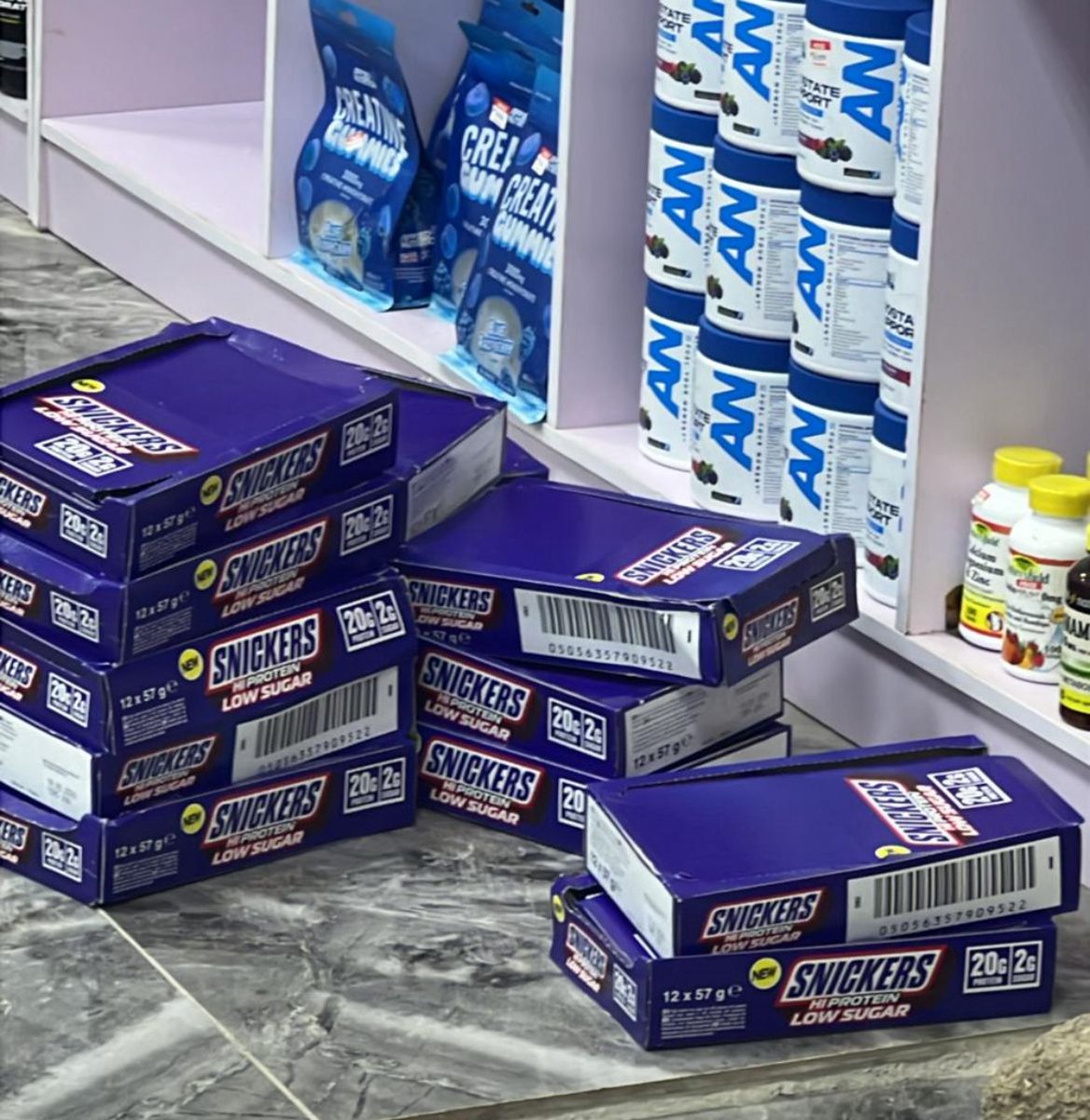 Serious Mass ✅️
Platinum Creatine ✅️
Mutant Creatine ✅️
Snickers Protein Bar ✅️

Shop your fitness supplement with @FavSupplement today 💪