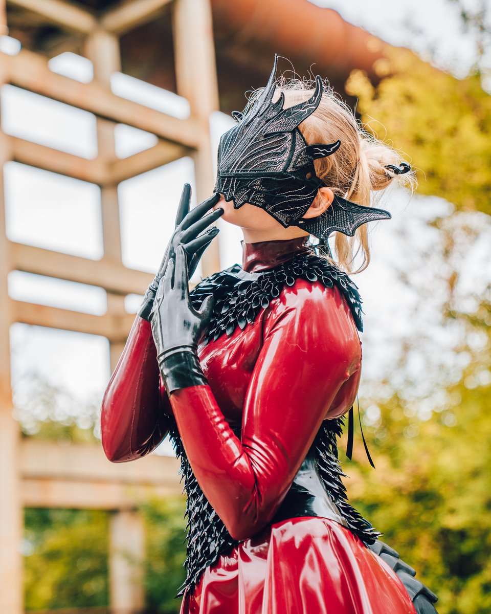 RubberAperture tweet media