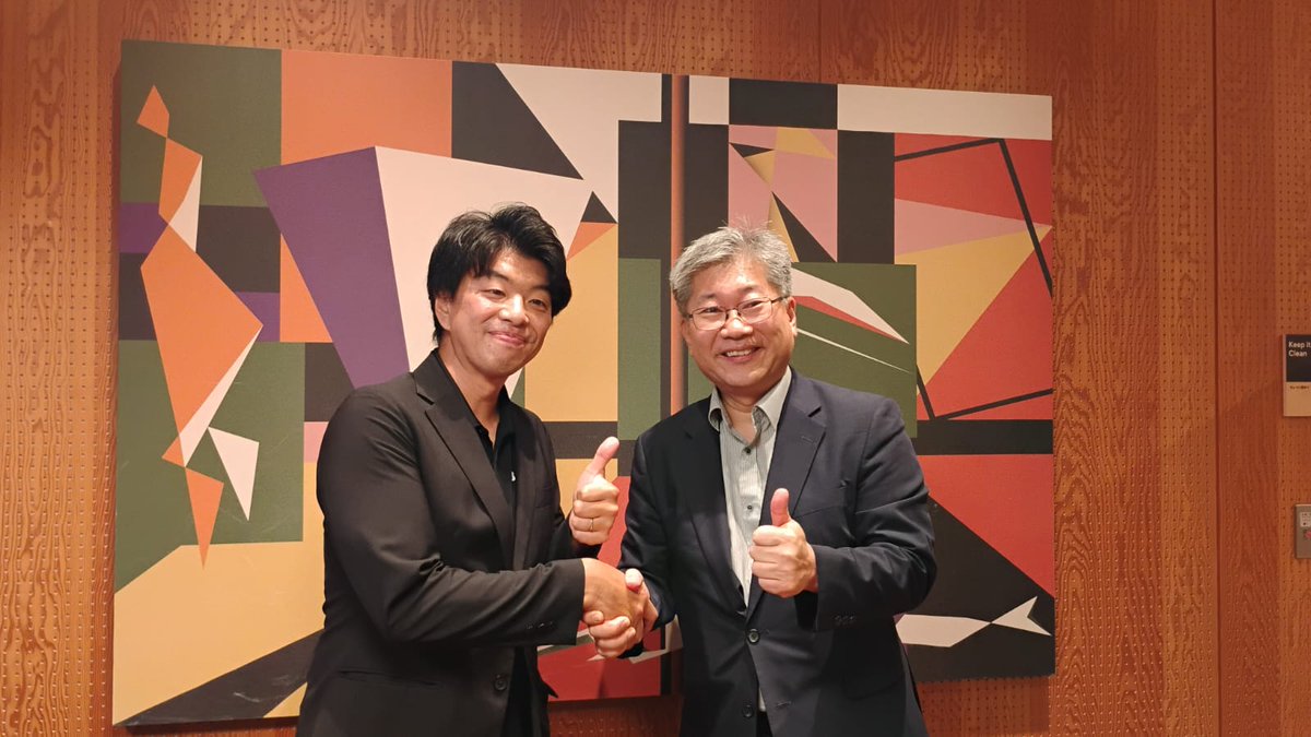 Young_T_KIM's tweet image. My mission to Japan began today in Sakai, riding an #AutonomousBus and experiencing the future of #mobility firsthand. 

Grateful to meet CEO Saji of @BOLDLY_Inc to exchange on these #transport innovations, on which @ITF_Forum  has led pioneering work.

itf-oecd.org/communicating-…