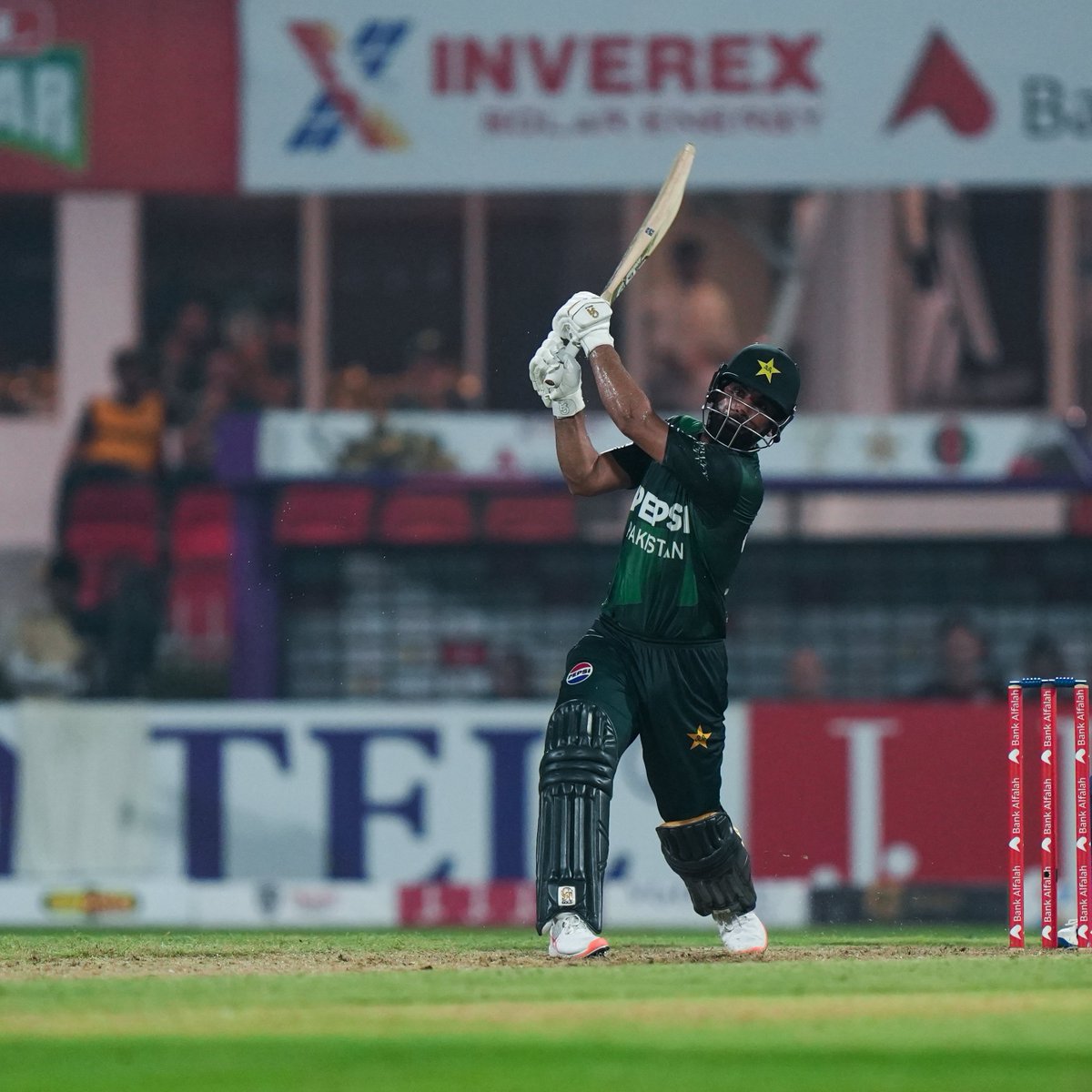 TheRealPCB's tweet photo. ⚡Outstanding batting! @FakharZamanLive smashes 77* from 44 deliveries 🔥

#BackTheBoysInGreen | #PAKvUAE https://t.co/FT1t6q50aC