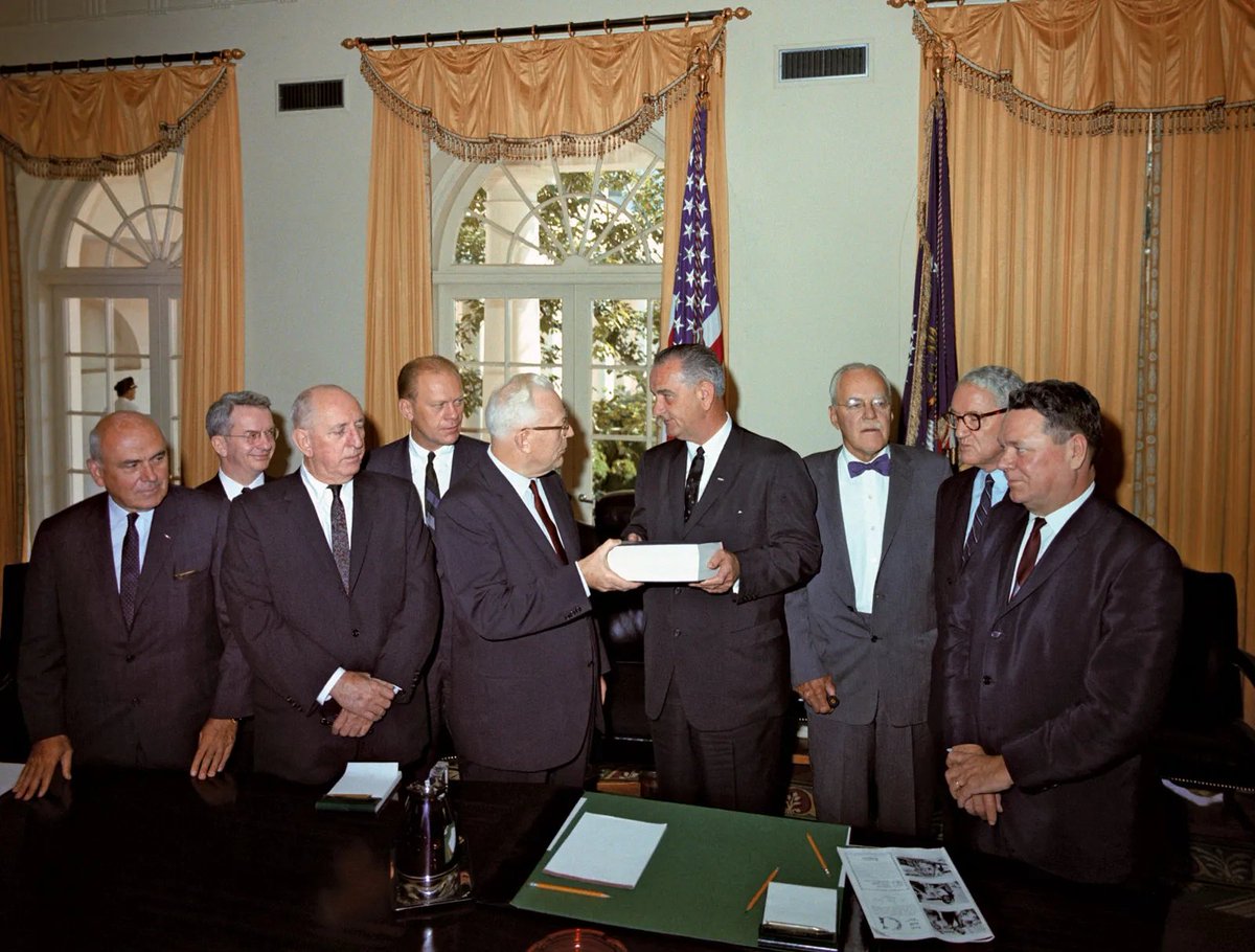 mcarmystrong's tweet image. Who was the Allen Dulles of the public health community? Who was the George Joannides of the CDC? Why do America's government agencies have such a hard time telling the truth?
@RobbinMilne @loanly_hipster 
@realannapaulina @Andria816
#TellTheTruth #JFK #RFKJr
