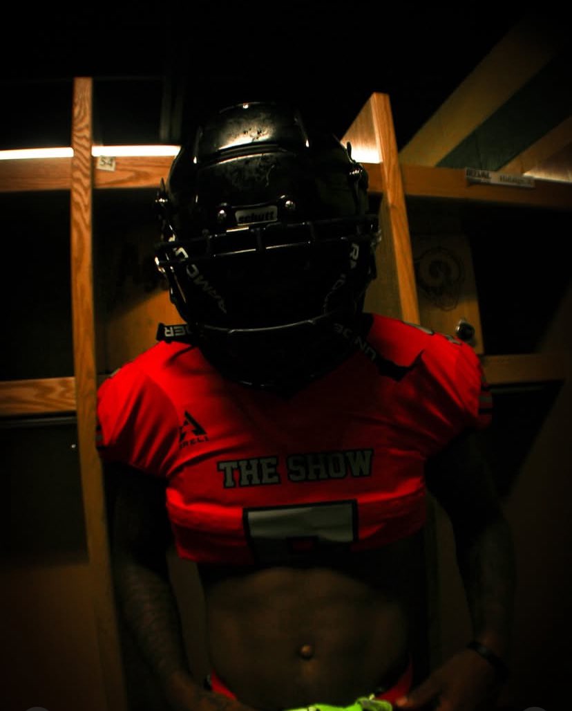 🚨🚨🚨🚨🚨🚨🚨🚨🚨🚨🚨🚨🚨🚨Congratulations to our Offensive Players Of The Week‼️‼️

Sean Lippman
<a href="/2alltime_swag/">Sean Lippman</a> 
Comp 55%  223 Yrds  2TDs

Corey Jones
<a href="/showteezyy/">Corey “Showtime” Jones</a> 
6 Rec 94 Yrds

Khalani Eaton
<a href="/KhalaniEaton7/">Khalani Eaton</a> 
14 Car 69 Yrds

Mamadou Jalloh
4  Rec 57 Yrds 1TD