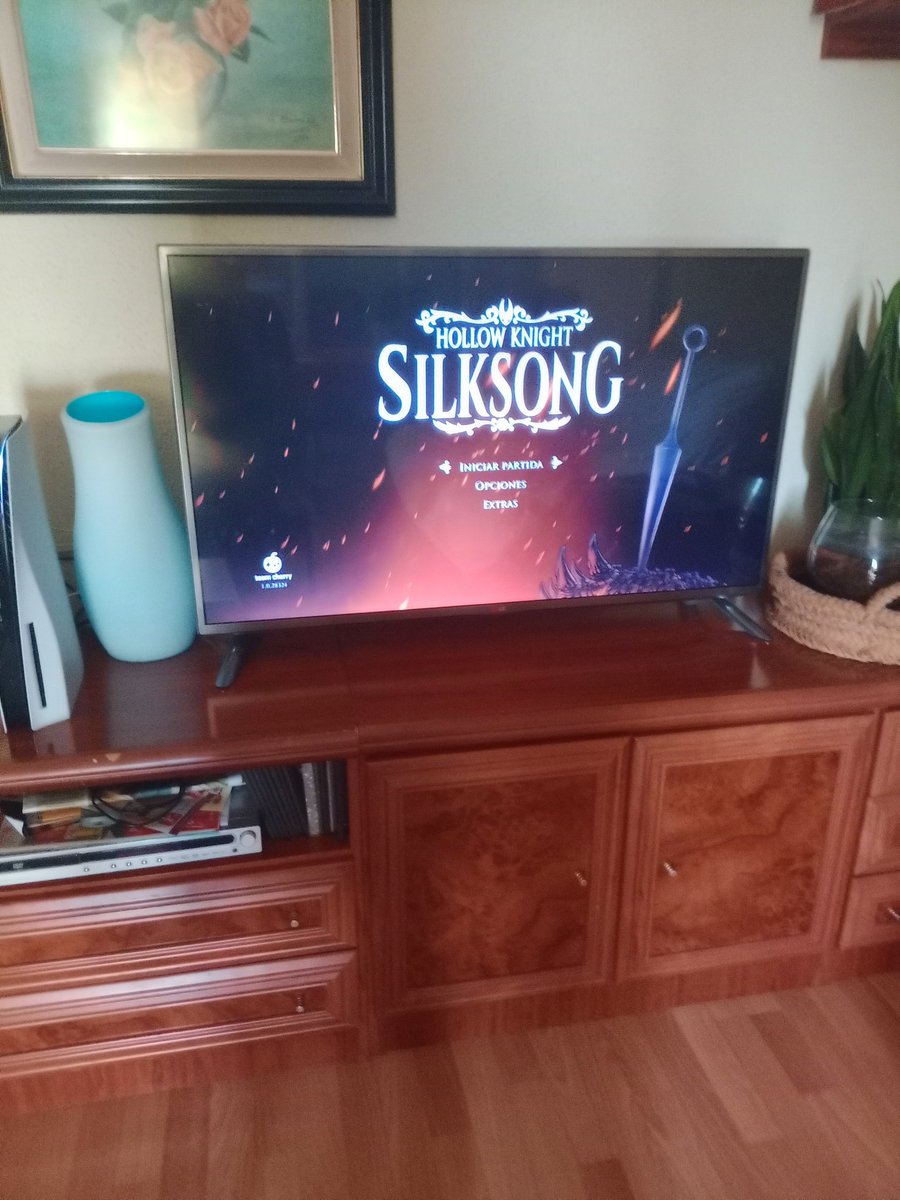 Tras casi tres horas he conseguido comprar Silksong para la PS5
¡Qué comience la bicho aventura!