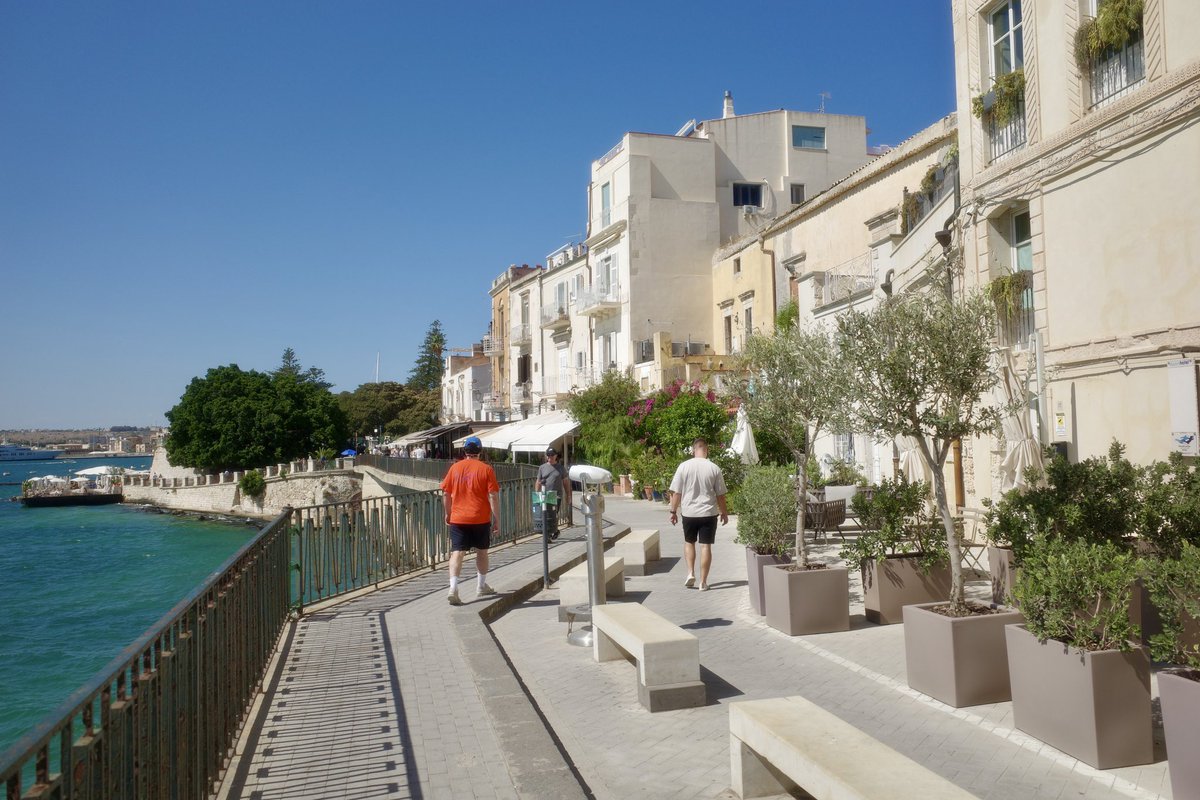 kylepaps77's tweet photo. Siracusa / Ortigia https://t.co/JiRgJw8Uty