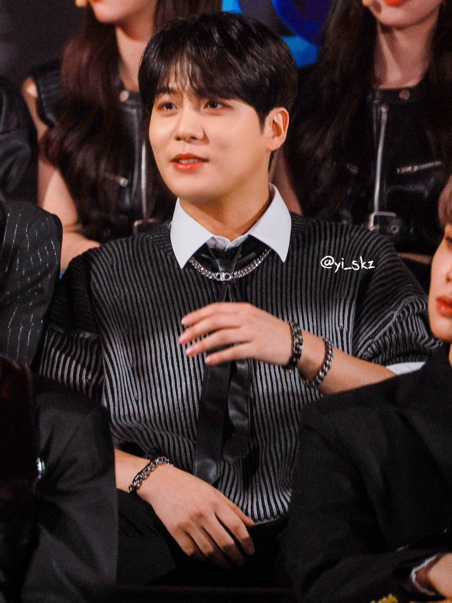 240218 HMA 종호 
SO FINEEEEE🫠

#ATEEZ #CHOIJONGHO #JONGHO #최종호 #종호 
#에이티즈 #エイティーズ #ジョンホ #崔鍾浩