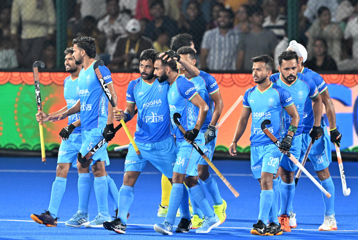 Indian men took a big step towards redemption and a spot in the final of the #HockeyAsiaCup 2025 with a convincing 4-1 win against Malaysia in their second Super 4s match at the Rajgir Sports Complex here on Thursday.

The lessons from Wednesday’s disappointment were learnt along
