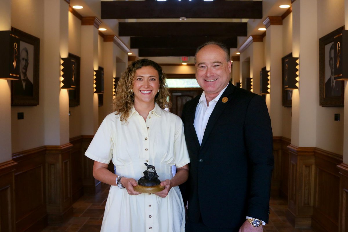 Chandler Lacefield has established a new scholarship endowment with the WC Foundation, earmarked for 1st-gen students. At age 29, Lacefield is believed to be the youngest donor to establish an endowment in WC history. Pictured with Lacefield is WC President Tod Allen Farmer.