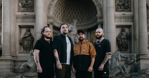 INSANEBLOG1's tweet photo. SIGNS OF THE SWARM Tear Through ‘Natural Selection’ Live on Chelsea Grin North America Tour 2025
https://t.co/qpK6l0sruL #deathcore https://t.co/zXxfcL4XZX