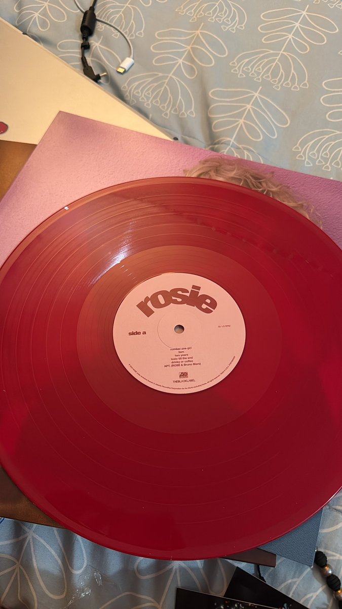 bpannpinks's tweet image. Album  Giveaway 🚨🚨

RULES:
• RT and LIKE this tweet.
• REPLY with a screenshot of your vote for #BLACKPINK on MTV’s Instagram story.
• 1 vote = 1 entry

Vote Here:🚨

🔗instagram.com/stories/mtv/37…