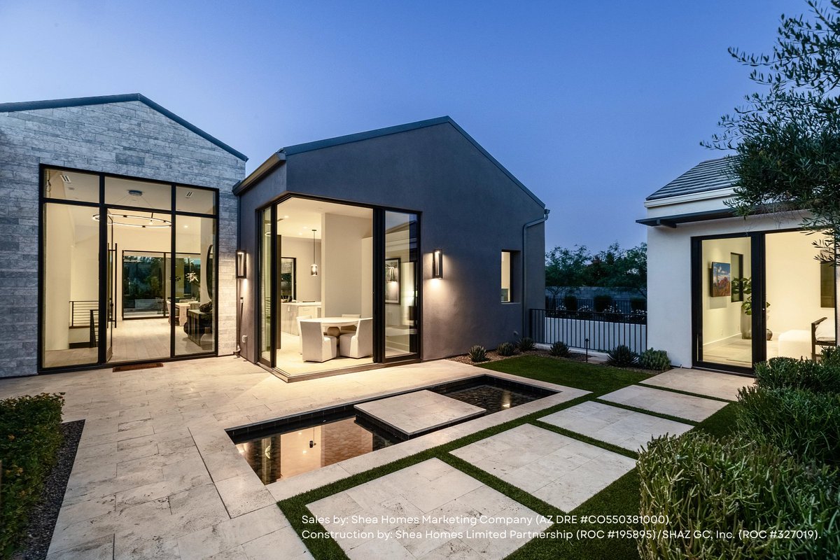 AzurePV's tweet image. Imagine coming home to this. 💫

Glass-fronts, glowing interiors, and a serene water feature create a breathtaking entrance for both the main home and casita at #Azure.

Learn more about this #SheaHomes at the link.
bit.ly/3Y7vXLd