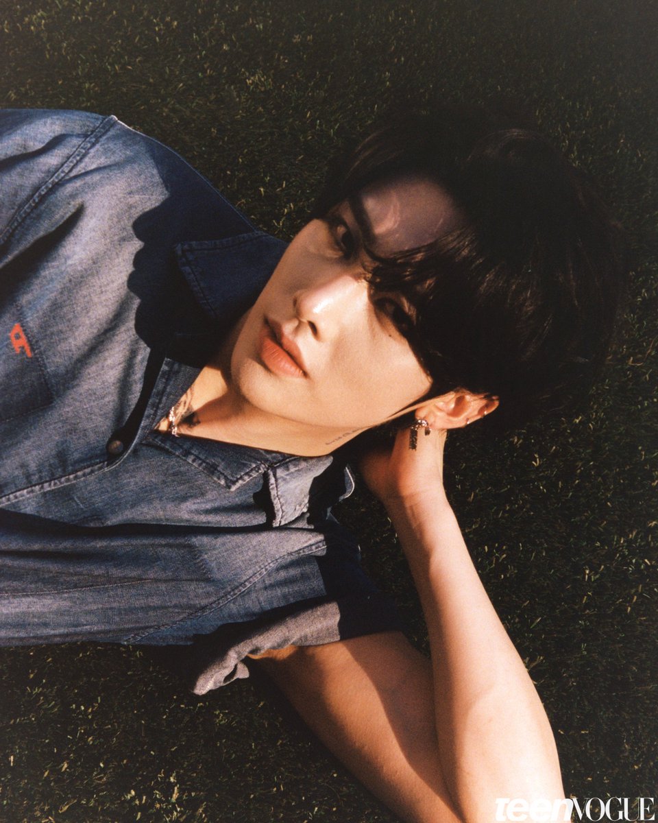 TeenVogue's tweet image. Ricky of @ZB1_official for Teen Vogue ❤️ The K-pop icon chatted with us about all things beauty and style, including experimenting with his look, rising above hate comments, and his evolution since debuting two year ago. Read the full story: teenvogue.visitlink.me/FQFkNL