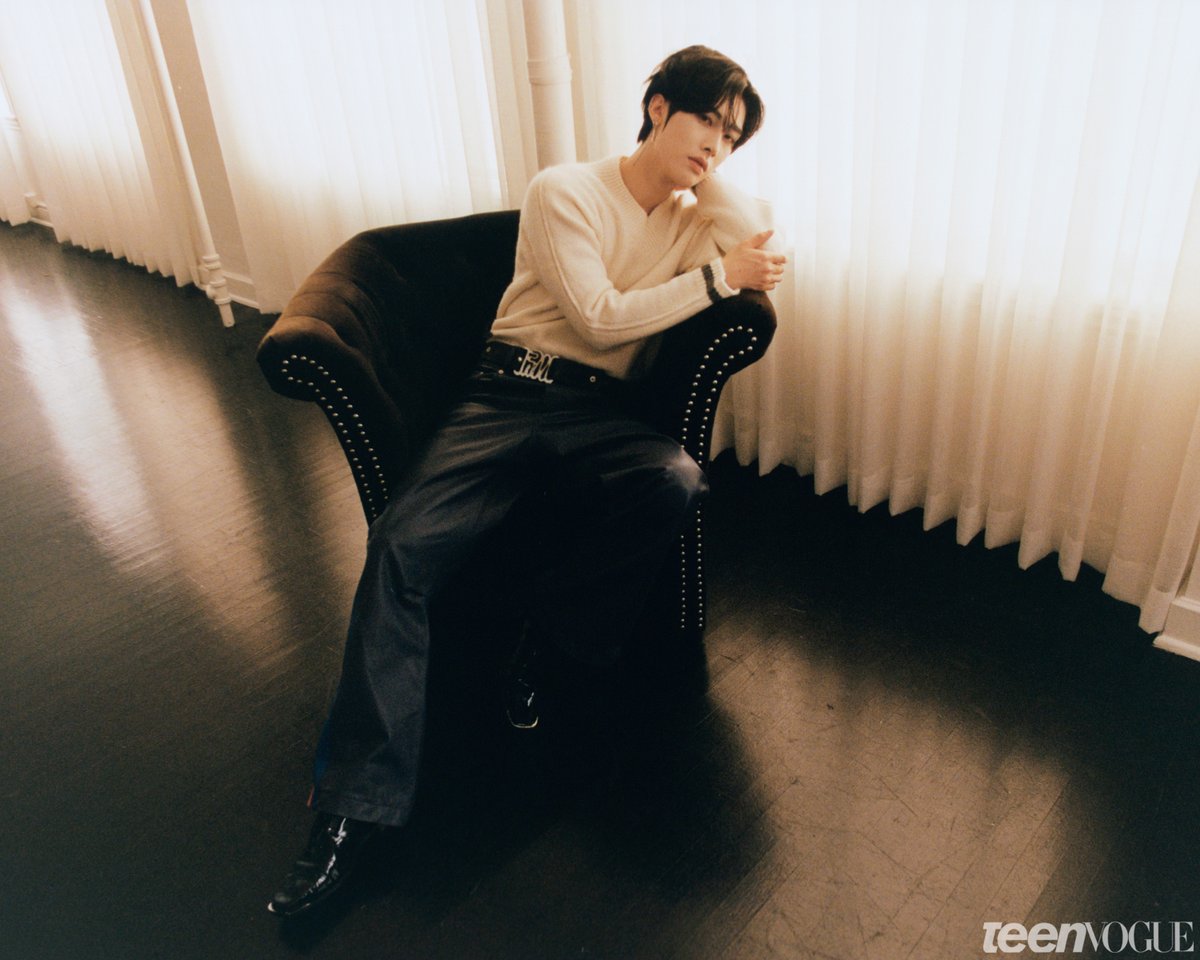 TeenVogue's tweet image. Ricky of @ZB1_official for Teen Vogue ❤️ The K-pop icon chatted with us about all things beauty and style, including experimenting with his look, rising above hate comments, and his evolution since debuting two year ago. Read the full story: teenvogue.visitlink.me/FQFkNL