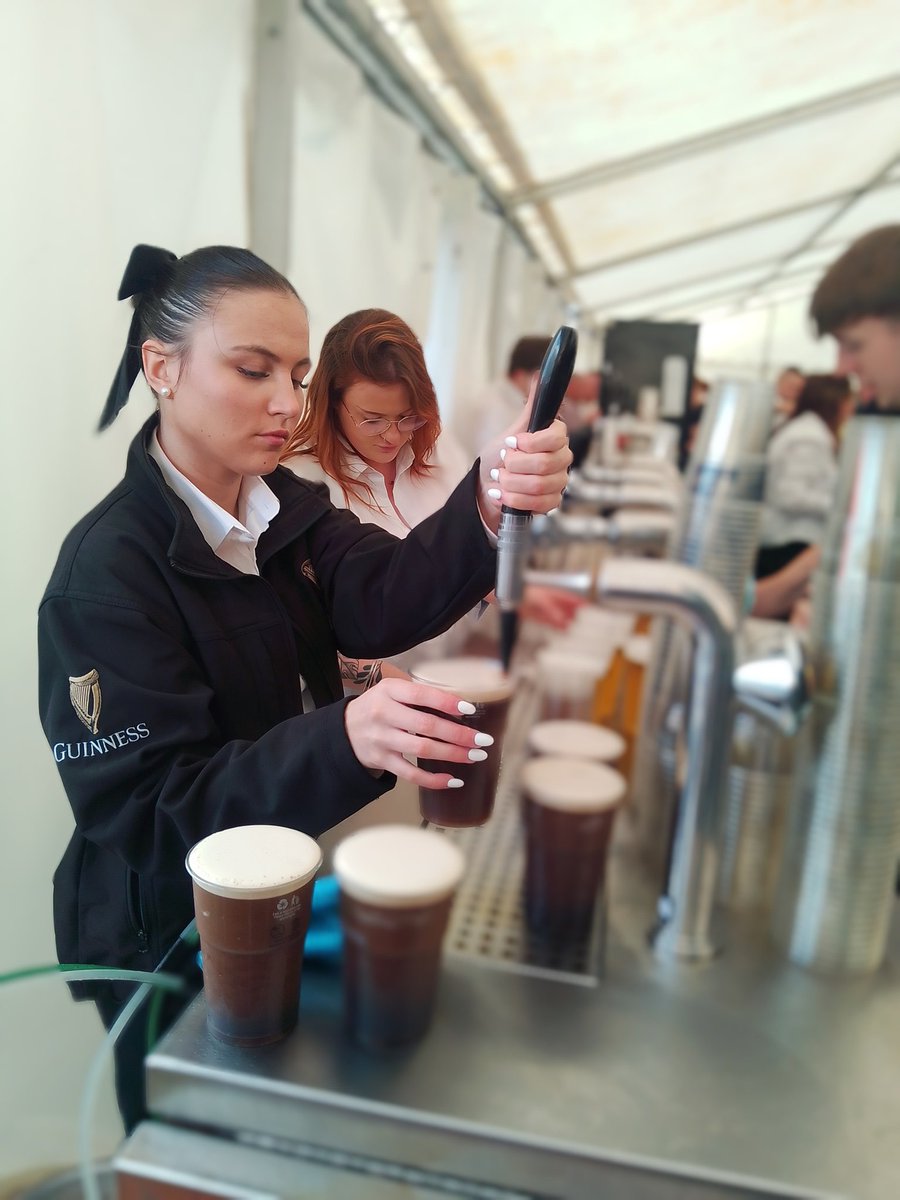 JoeSeward1's tweet image. The Guinness flowing well @Laytown_Races 
The Rockshore Tent was a saviour given the rain that bucketed down - this evening.
#Laytown 
#LaytownBeach
#Laytown2025