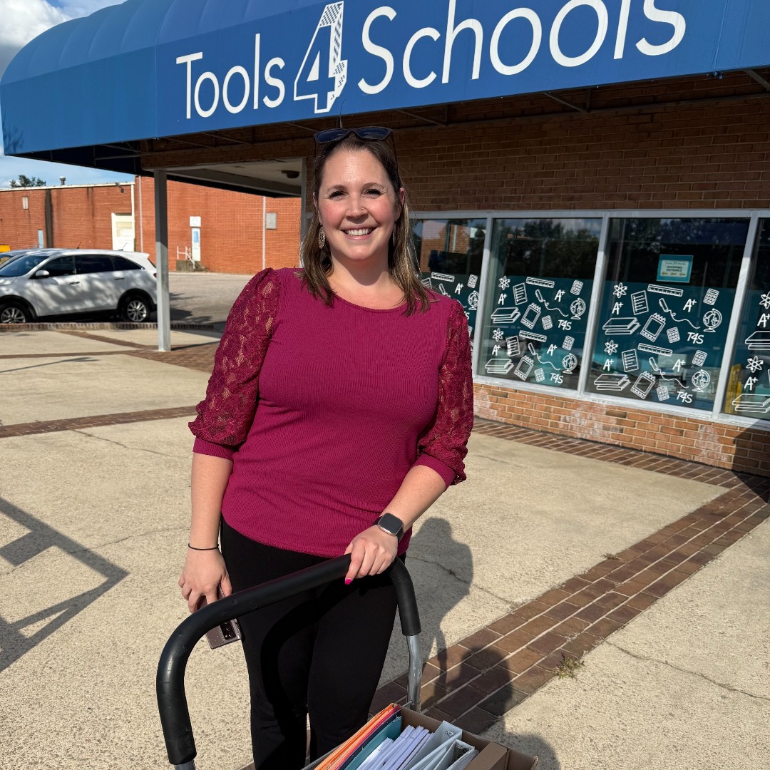 wakeedpa's tweet photo. WOW! @ProPharma brought in a huge donation for our #Tools4Schools classroom supply drive. Every box helps ease the burden on @WCPSS teachers and fuels learning for students. Weโre so grateful for your partnership! ๐ #Tools4Schools https://t.co/3uOVKU8gMt