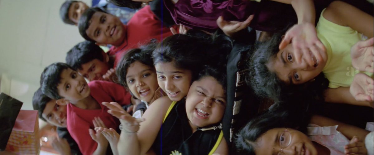 Vickyks_tweets's tweet photo. Don't know if this has been discussed ever in his interviews ! The continuous movements and vertical shots in the Sundari song are an amazing idea to depict the kid's character !! ♥️♥️ @Maathevan @sudhirsrinivasn @baradwajrangan https://t.co/IWKhszZDqY