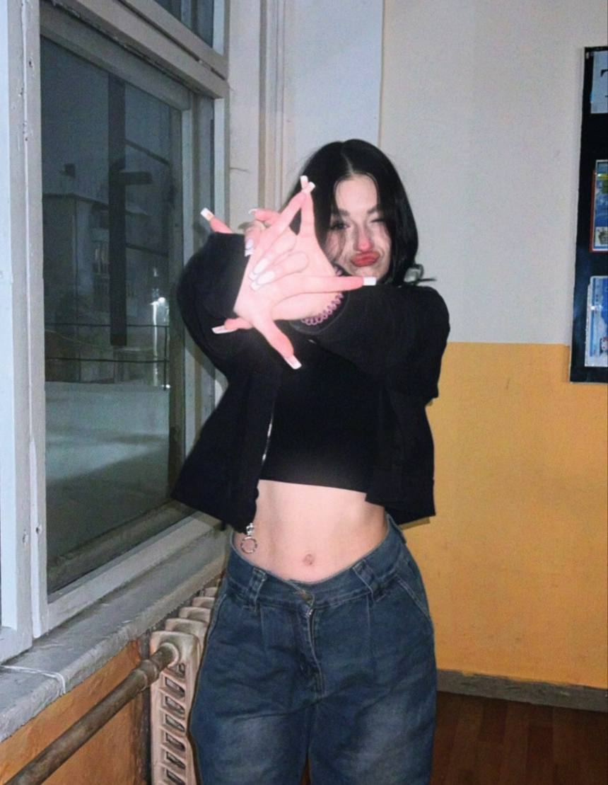 YelenaStar0's tweet image. I don’t need promises, I need someone who can handle my darkest desires.