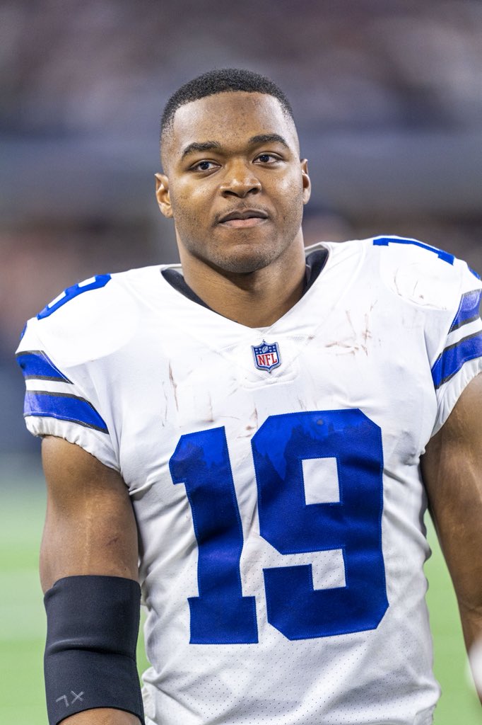 jasrifootball's tweet image. Congratulations to Amari Cooper on having one hell of a career:

- 5x Pro Bowler
- 711 receptions
- 10,033 receiving yards 
- 64 receiving touchdowns
- 7 1,000 yard seasons
- 14.1 yards per reception