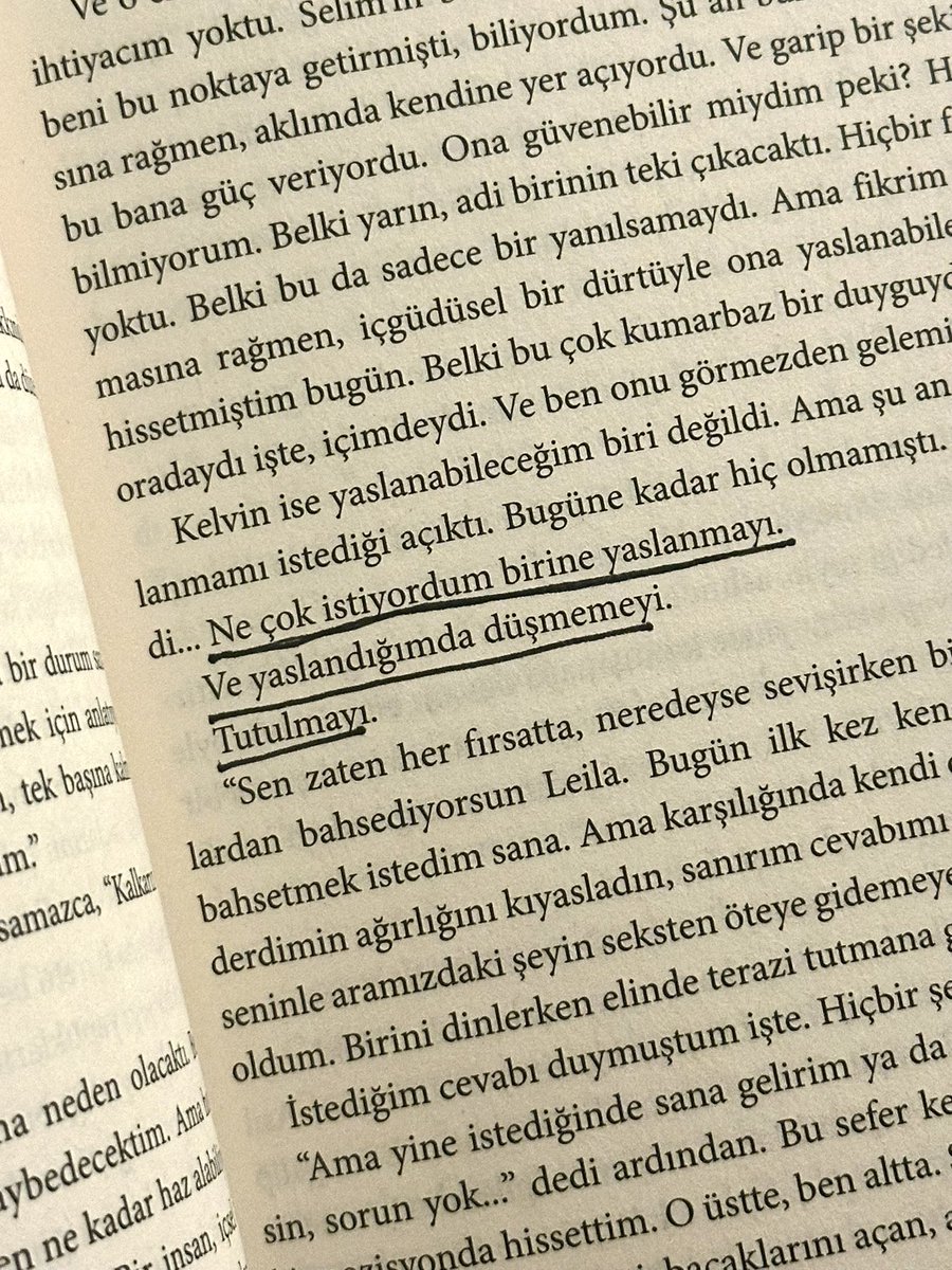 Aşklar ve Yalnızlıklar.