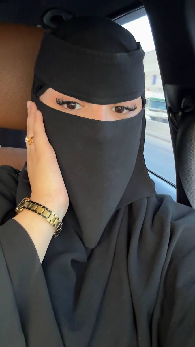 تجَي نشرب شّاي ونسهر الليّله سوا🌺
مساء الورد