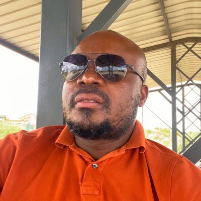 mikansits's tweet photo. #NewProfilePic https://t.co/HBd0heVTmb