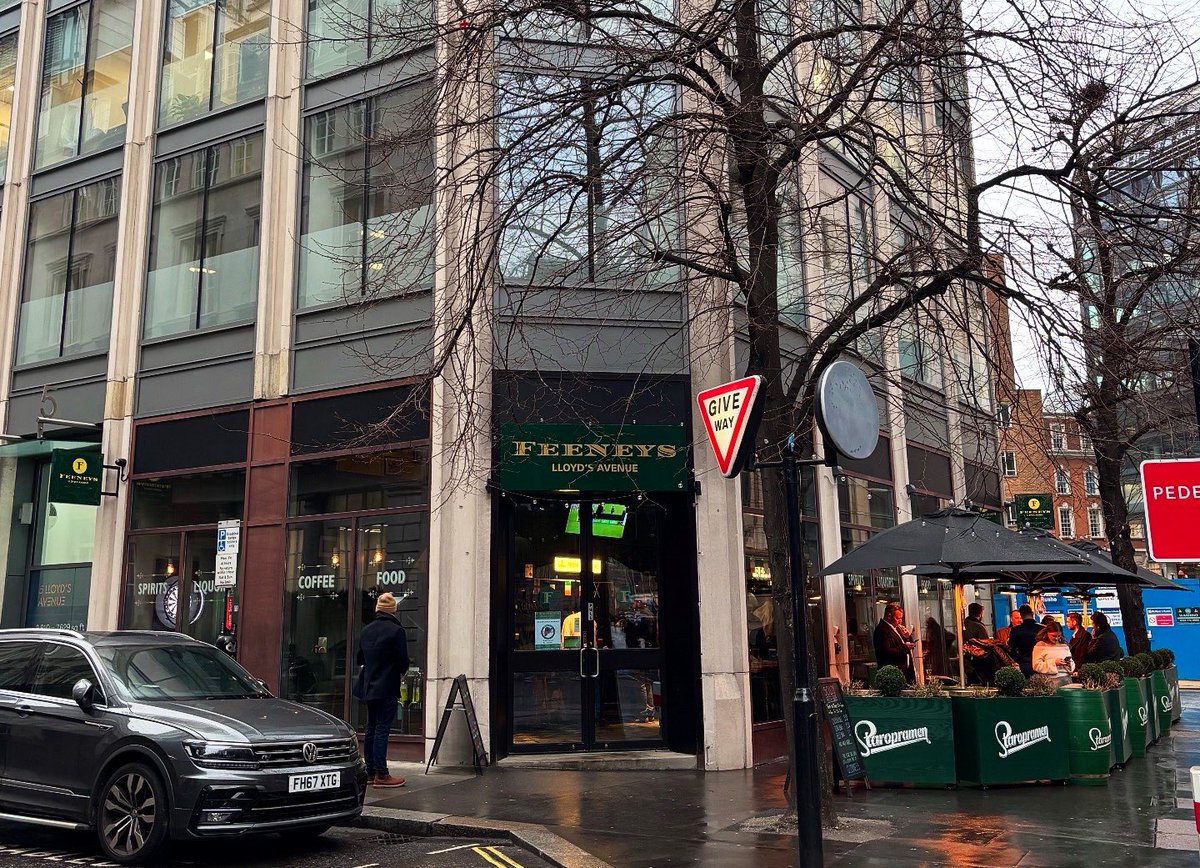 LondonPubMap's tweet photo. Feeney’s
📍5 Lloyd's Avenue, London EC3N 3AE
This pub is located at the base of a modern office building near Fenchurch Street Station in the City of London. The pub opened last spring and is one of two Feeney’s in the City of London, the other is on Mark Lane.
#feeneys #city https://t.co/Ef1RWHv2eA
