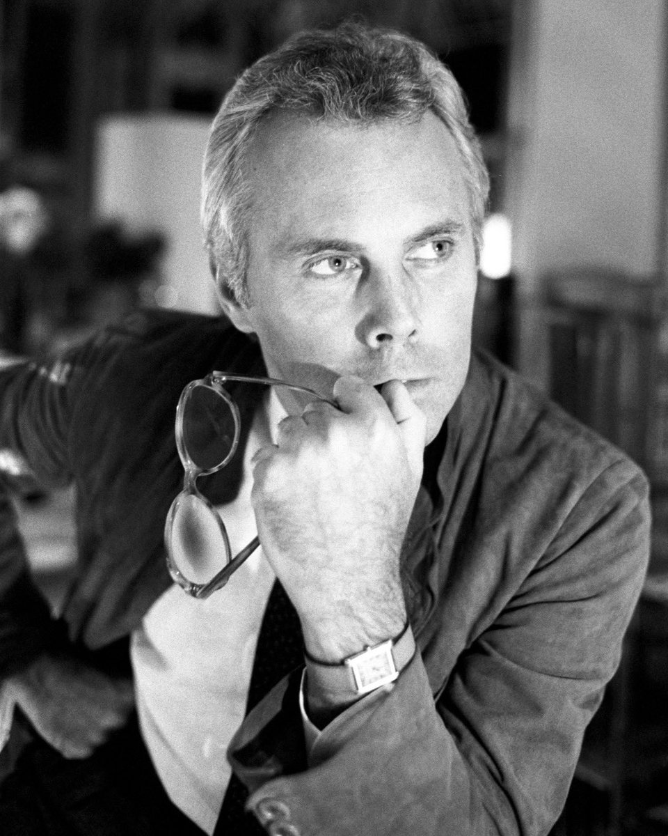 RalphLauren's tweet image. “I have always had the deepest respect and admiration for Giorgio Armani, not only as a designer who never strayed from his vision but as a man who loved his family and friends and his homeland in such a special way. Though he was an icon of the world of fashion, he lived with…