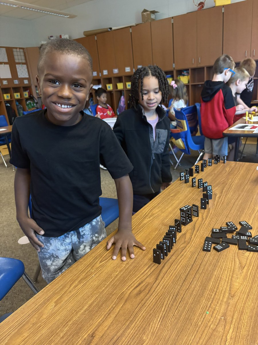 First grade is loving Bridges Work Places! This is a great time for students to collaborate and explore. Check out our work and smiles 😁. #TrustyHuskies #CPSBest