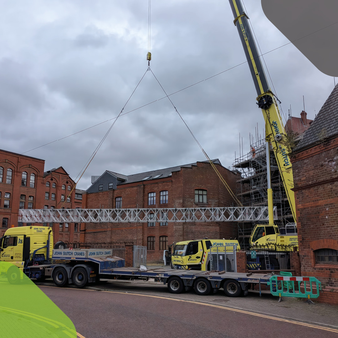 Beams Up and Away 🚧

Cantilevered bridge span installed at the Duckworth Building in Manchester with <a href="/ibn_scaffold/">IBN Scaffold Access Ltd</a> 
can’t wait to see the rest of the roof finished off!

#ScaffoldDesign #Construction #scaffolding #Manchester