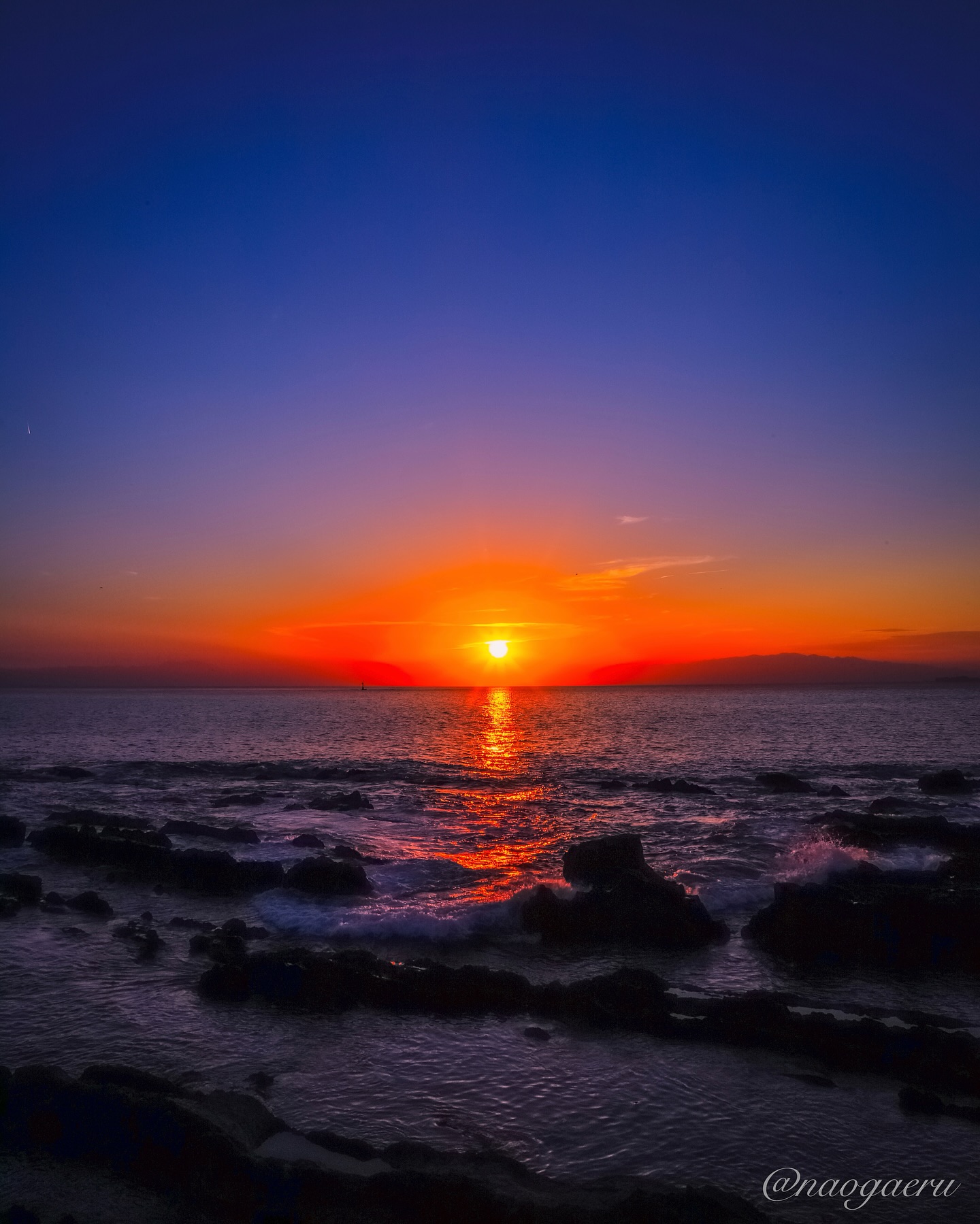 夕日写真 夕焼けが綺麗だった . xpro3 + xf35mmf1.4 . . #xpro3 #夏休み