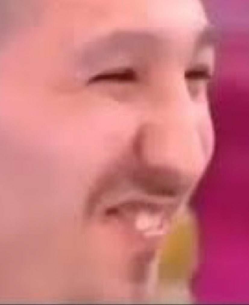 Olum bi emoji direk nasıl mustafa olabilir lan hahsjhdjd