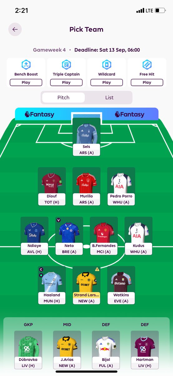 AlexanderMoyer5's tweet photo. @FPLGOAT7 1 FT, 3.3m ITB https://t.co/gSY0rbw6RO