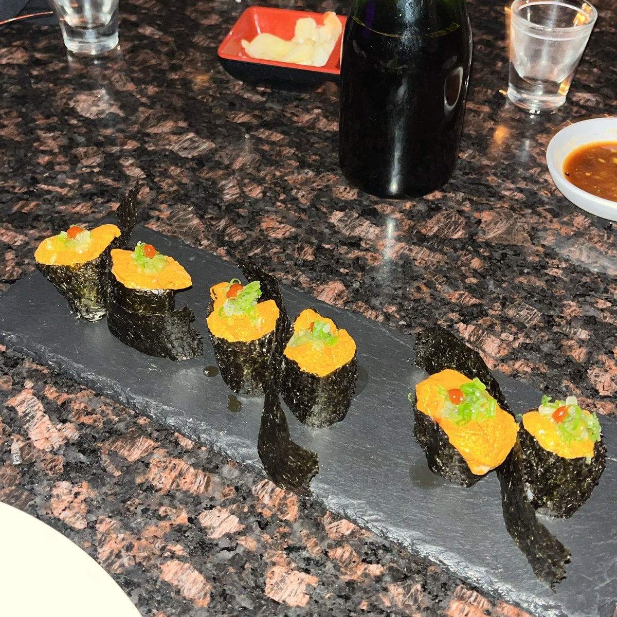 📍 Sushi Domo