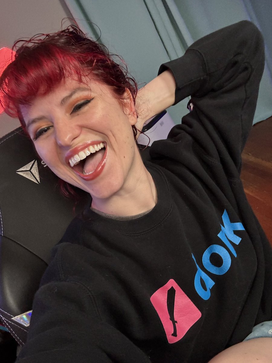 Happy Silksong Day DORKS!!

live now &amp;&amp;

twitch.tv/arianakatana