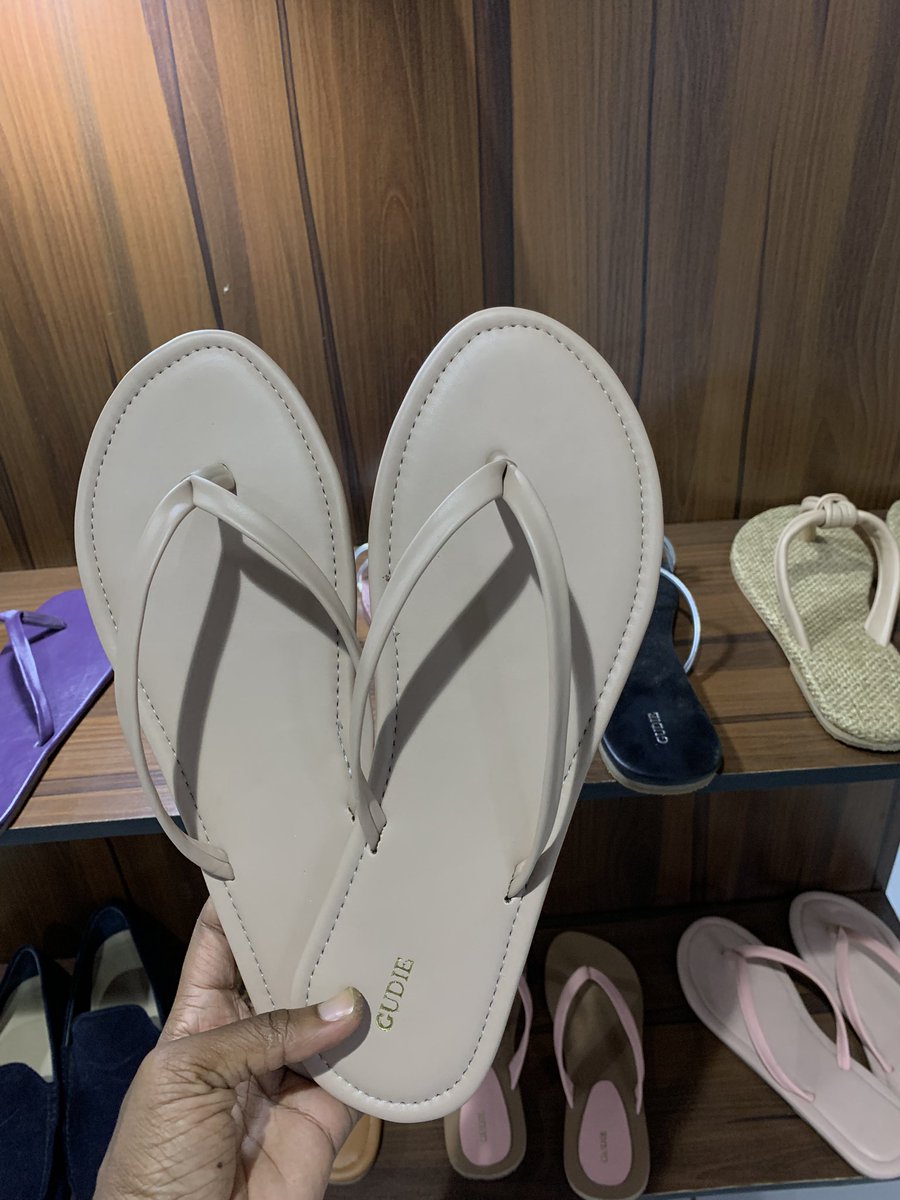 Price: N10k

Order here: gudie.bumpa.shop 

Please repost. 🙏🏽