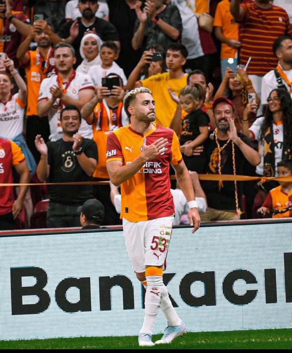 forzaigala's tweet photo. İte köpeğe yedirmeyeceğiz seni merak etme Barışalperyılmaz https://t.co/dugV9fXVJw