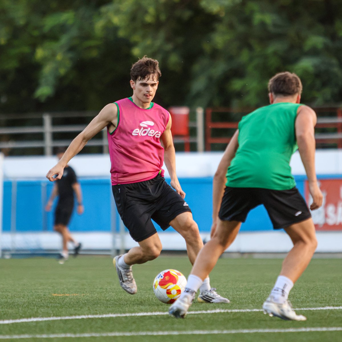 💙 Recta final de la 𝙨𝙚𝙩𝙢𝙖𝙣𝙖!

🙌 Diumenge a les 19h, debut a casa 🆚 <a href="/FCLEscala/">FC L'ESCALA</a>! ENTRADA GRATUÏTA per a COLOMENCS! 🎟️