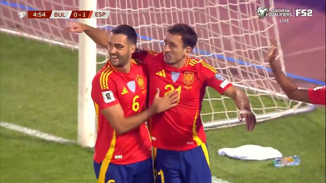 Spain is in front within 5 minutes thanks to Mikel Oyarzabal ‼️