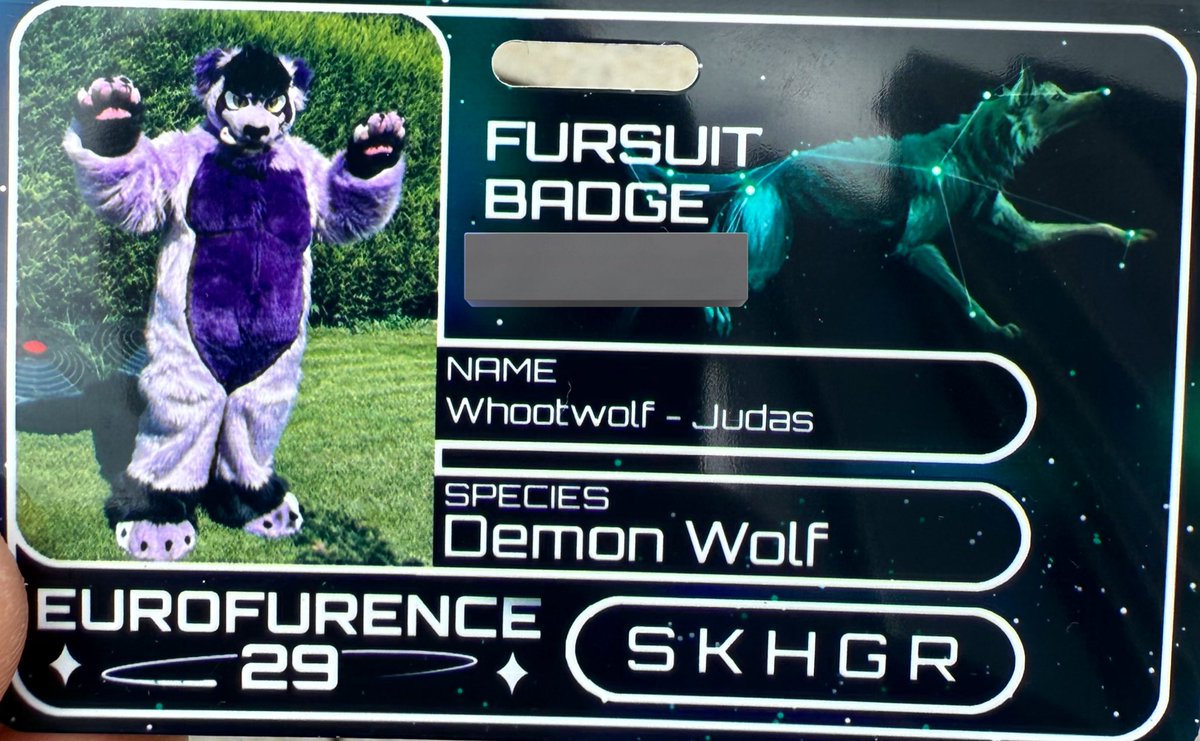 Catch da purple demon at #Eurofurence29 collecters game

#furry #furrycatchgame #Eurofurence #eurofurence2025 #hamburg #furryconvention #furrycon